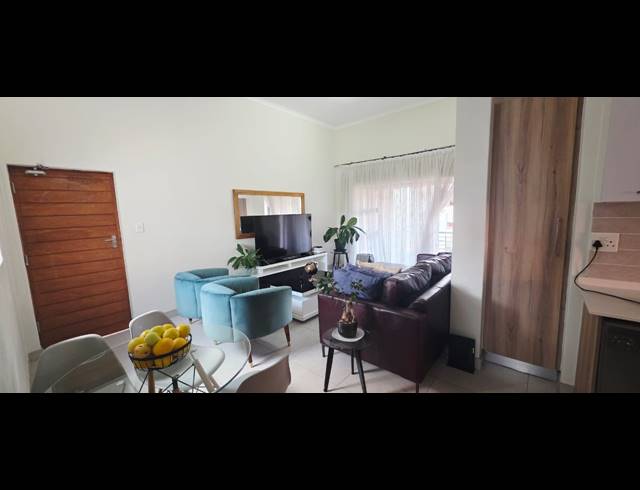 2 BEDROOM APARTMENT FOR SALE IN MODDERFONTEIN